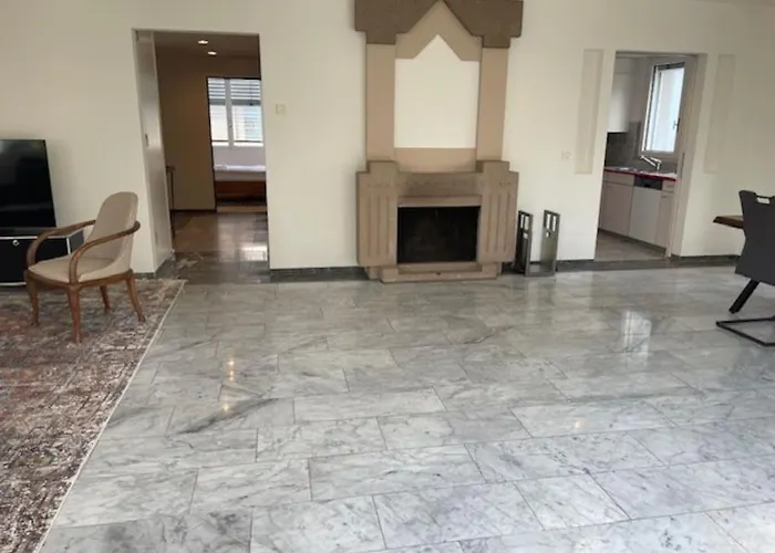 Daire Amazing 2 Bedroom Flat: Specious And