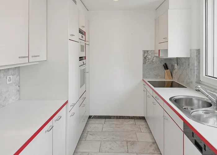 Apartment Amazing 2 Bedroom Flat: Specious And *